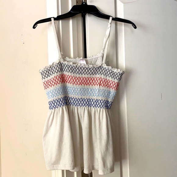 No Boundaries top - Picture 1 of 3